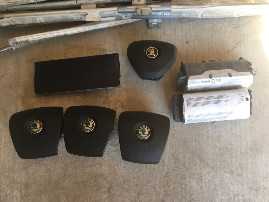 Подушка безпеки Шкода Октавія А5 А7