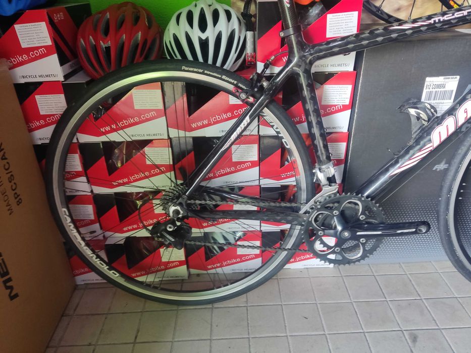 Bicicleta de carbono de estrada barataa