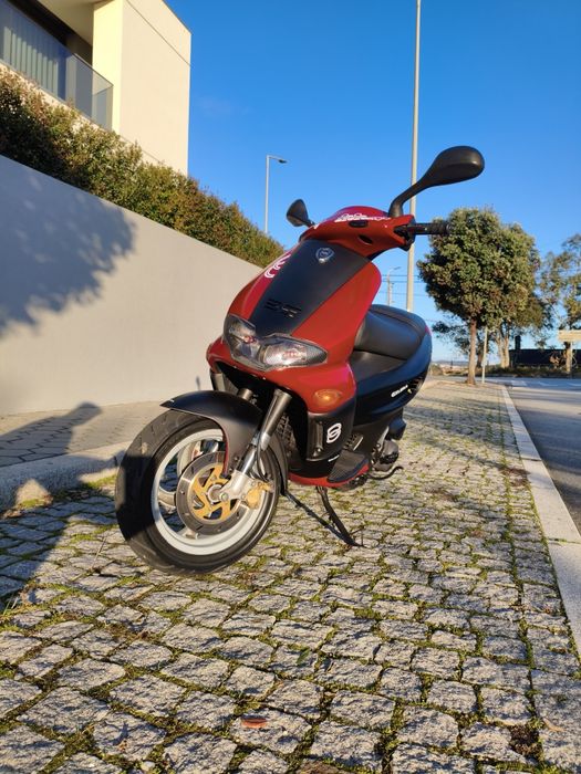 GILERA RUNNER mota 110kmh scooter 50cc