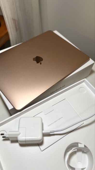 Apple Macbook Air 13 M1 2022 rose gold 8GB RAM / 256GB SSD