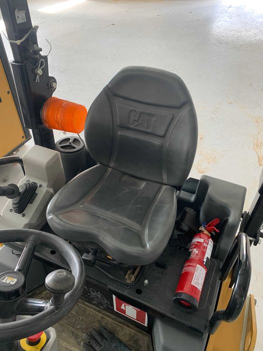 Cilindro Compactador Caterpillar CB 2.764741089496578122