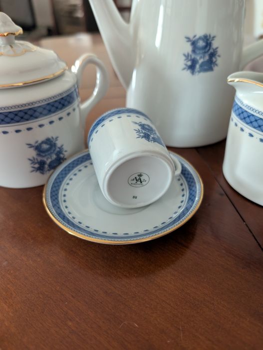 Serviço de café vista alegre