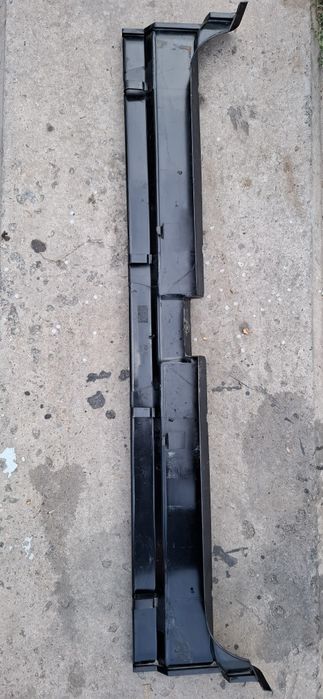 Защита, накладка замка багажника Бмв е34