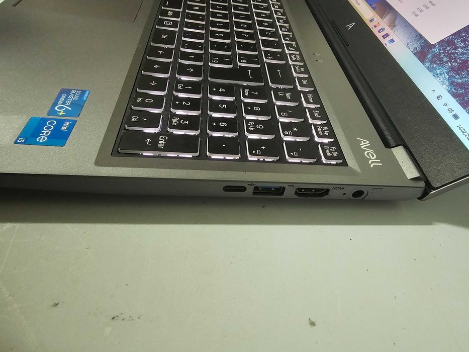 Portátil i5-1235/16gb