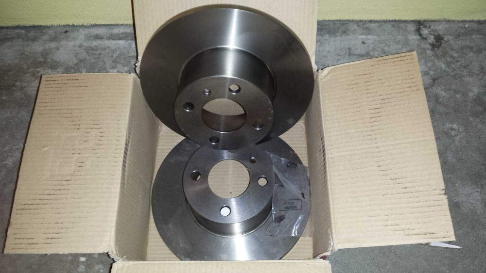 Discos Brembo e Pastilhas de Travão Lucas - BMW serie3 e21 e M1