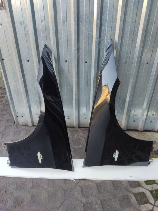 Błotniki BMW E92 E93 SCHWARZ II (668) Stan bdb Nie naprawiane!