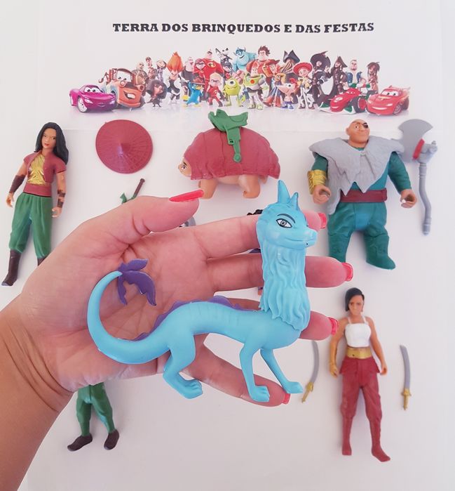 Conjunto 8pcs Raya e o último Dragão Disney (Portes Incluidos)