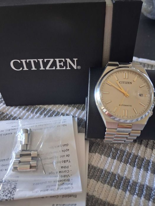 Relogio Citizen tsuyosa 40mm beje como novo