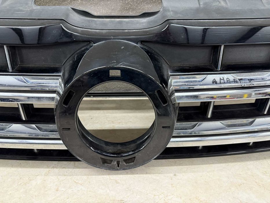 Vw Amarok lift V6 grill atrapa oryginał