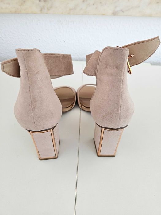 Sapatos EXE, muito confortaveis e em otimo estado