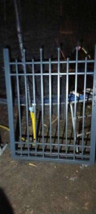 Brama przęsła ogrodzenie