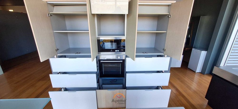 Cozinha completa (modelo de showroom)