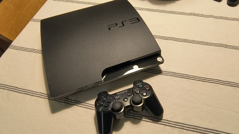 Konsola Playstation 3 Slim 250GB, CFW, Pad, przerobiona