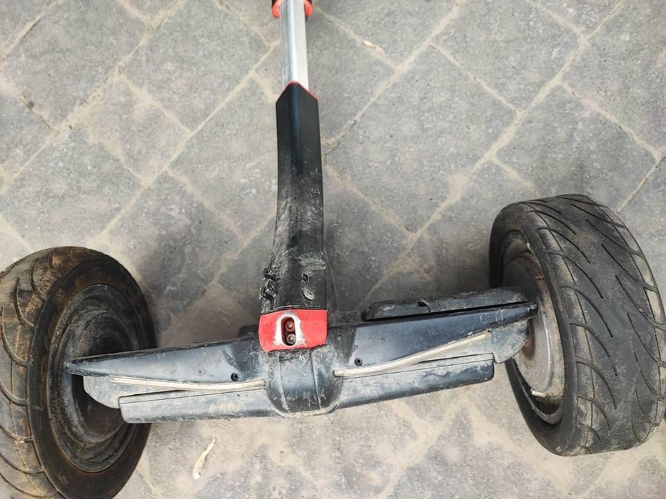 Продам Ninebot Mini Pro Premiumне не праціє можна на запчастини