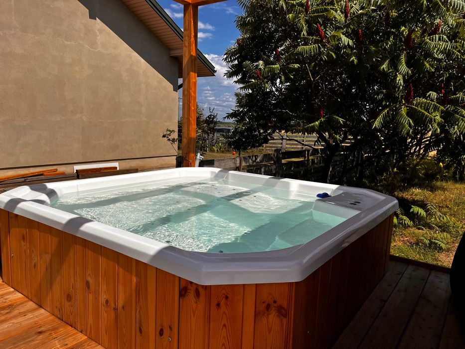 Balia basen jacuzzi gorąca beczka basen hydromasaż pokrywa schodki