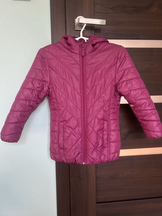 Kurtka wiosenna przejsciowa 122 128 z kapturem fioletowa rozowa