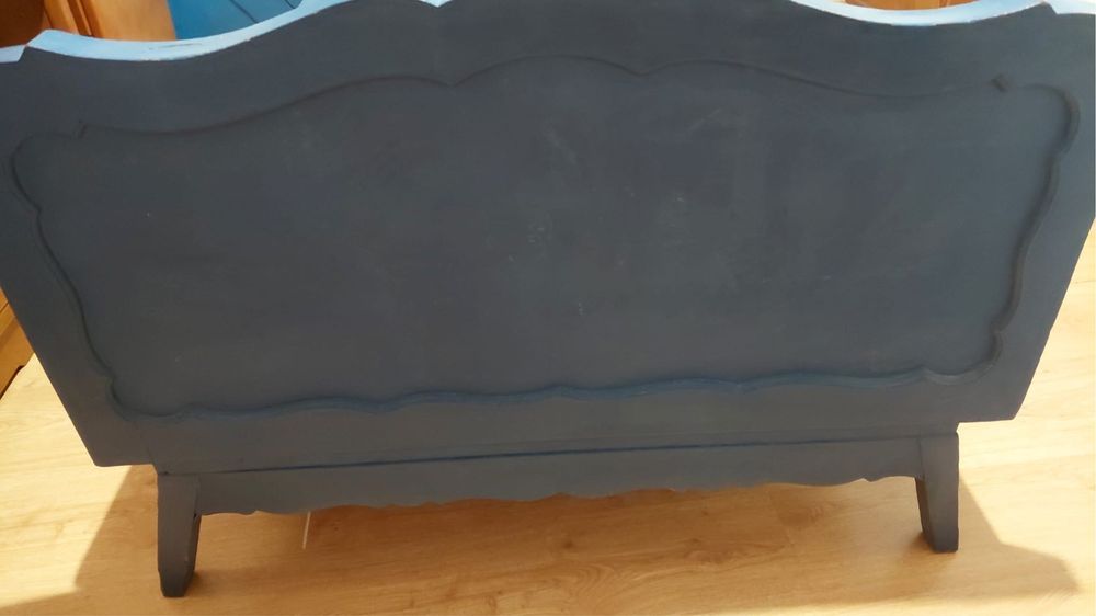 Cama single de madeira