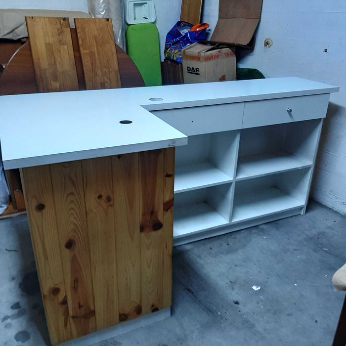 Vendo balcão branco/madeira com 1,90m x 40cm/60cm - altura 90 cm