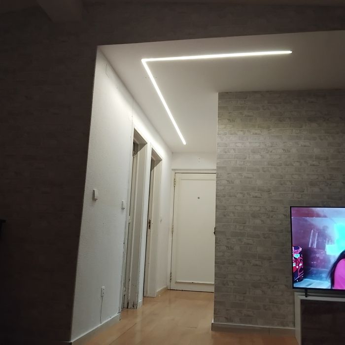 Serviços de pladur e eletricidade remodelações simples