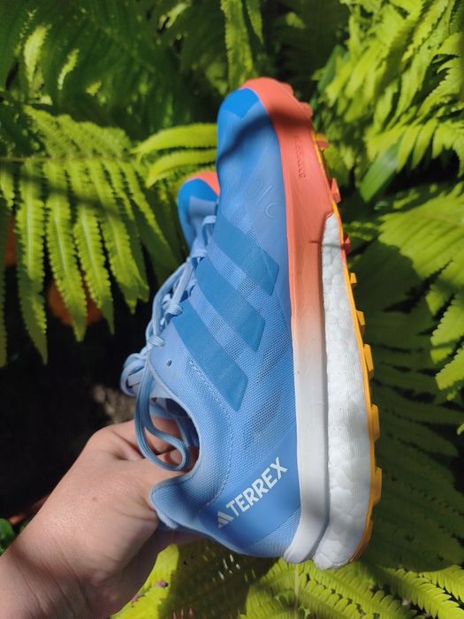 Кросівки чоловічі 42р Adidas terrex