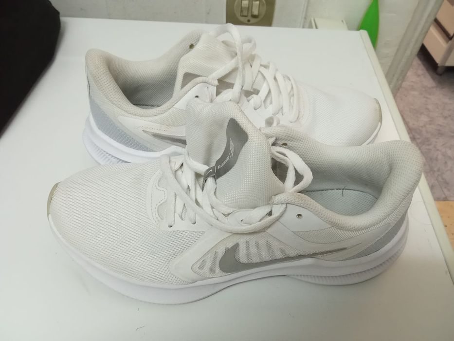 Tenis Nike senhora 37 novos