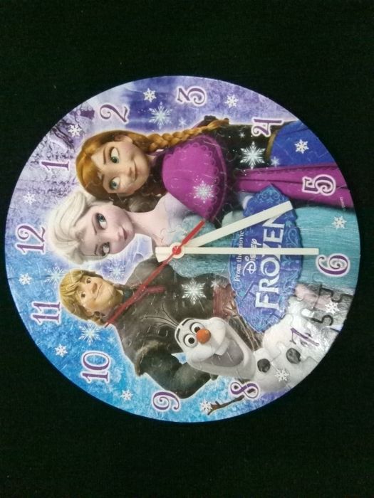 Puzzle de um relógio da Frozen