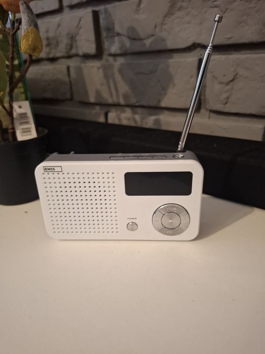 Bezprzewodowe radio Emos