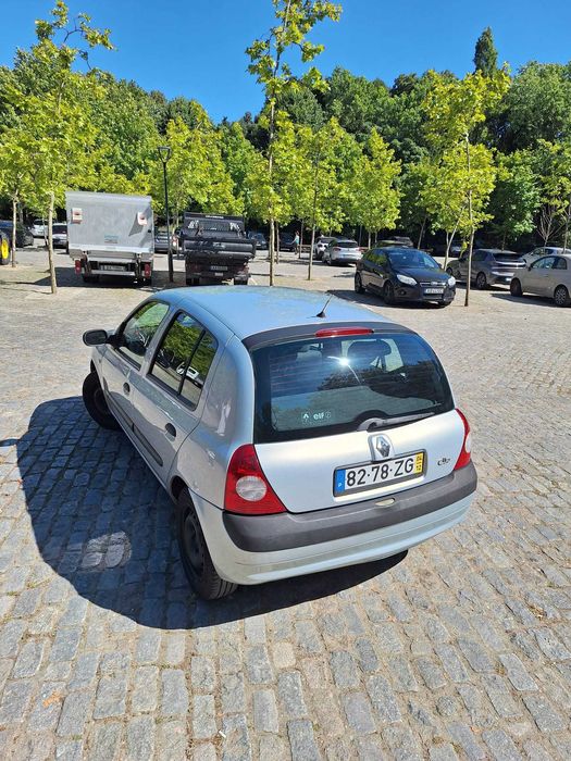 Renault Clio 1.2 16V 2004