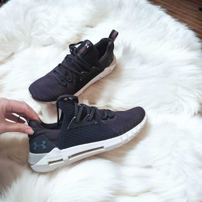 Жіночі кросівки Under Armour. Оригінал Р. 40. (25.5 см.)