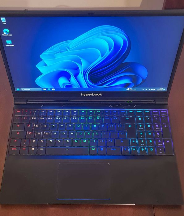 Hyperbook Pulsar Z15S i7/32GB DDR/2xSSD/Win11/RGB/GTX1660Ti