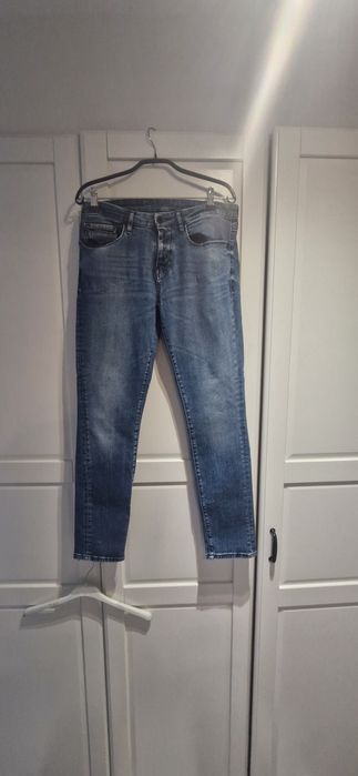 Jeansy damskie Calvin Klein 32 / 32