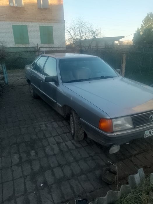 Audi 100 Ауди 100