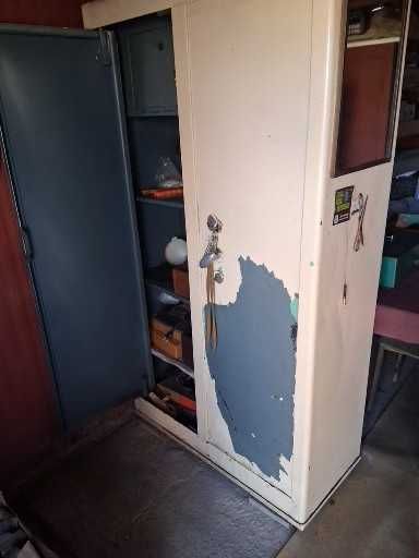 Szafa metalowa ( pancerna)