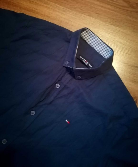 TOMMY HILFIGER  świetna koszula slim fit stan idealny M