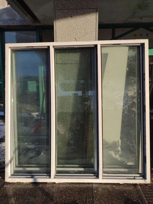 Witryna 205 x 205 cm okno Fix dostępne 20 sztuk