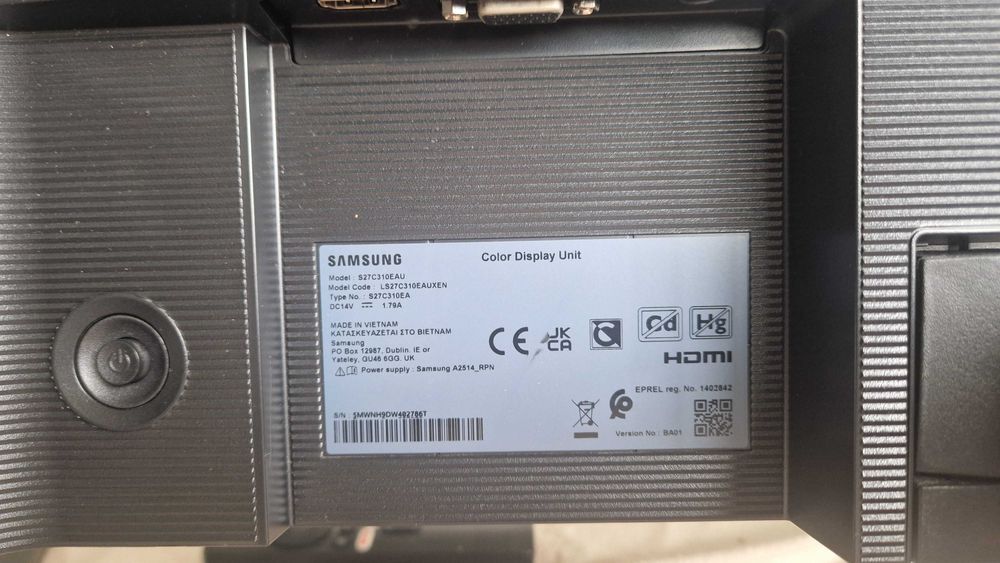 Samsung 27-inch Monitor447244714797312002