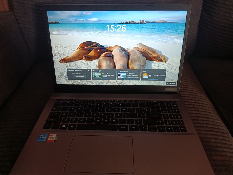Laptop Acer Extensa 215-55 | i5 | 16 GB RAM | SSD 512 GB + dodatki