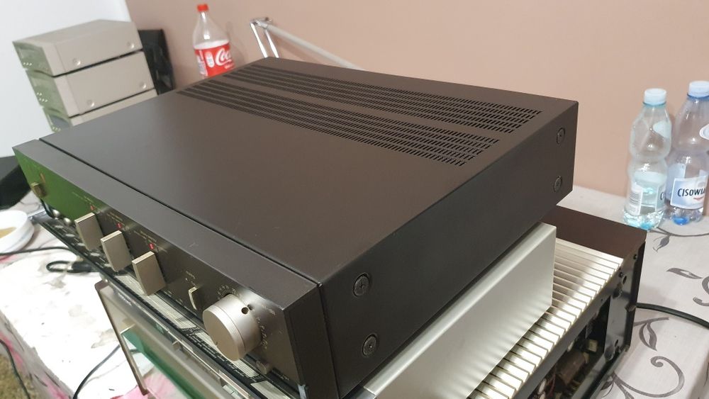 Technics  su a4 preamp