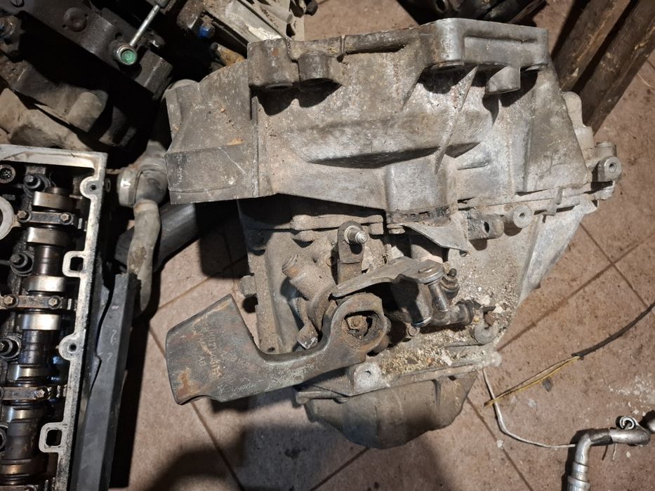 Skrzynia biegów GVW  16 TSI VW Touran