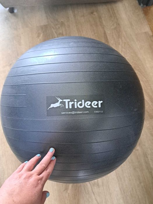 Piłka gimnastyczna Trideer z pompką 65 cm