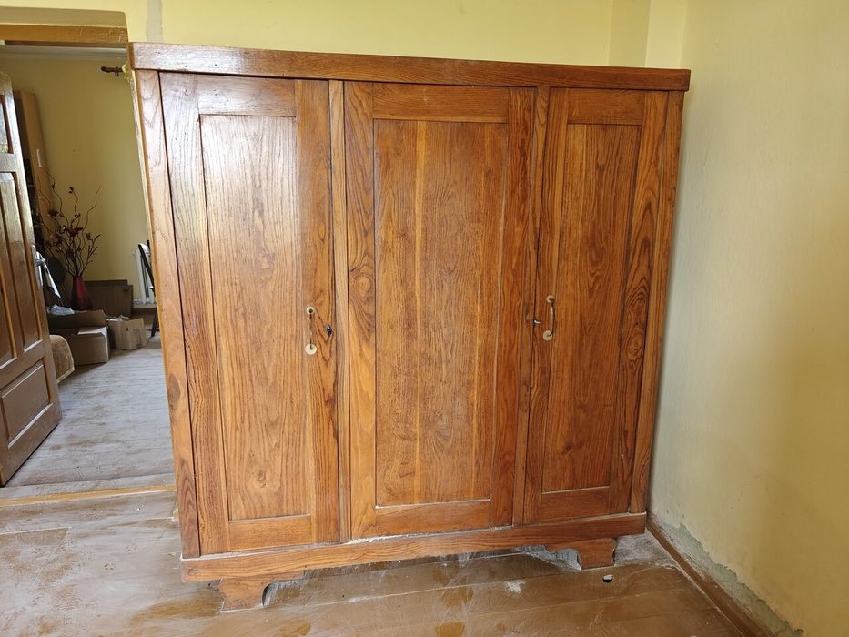 Szafa antyczna 170cm x 180cm półki + drążek