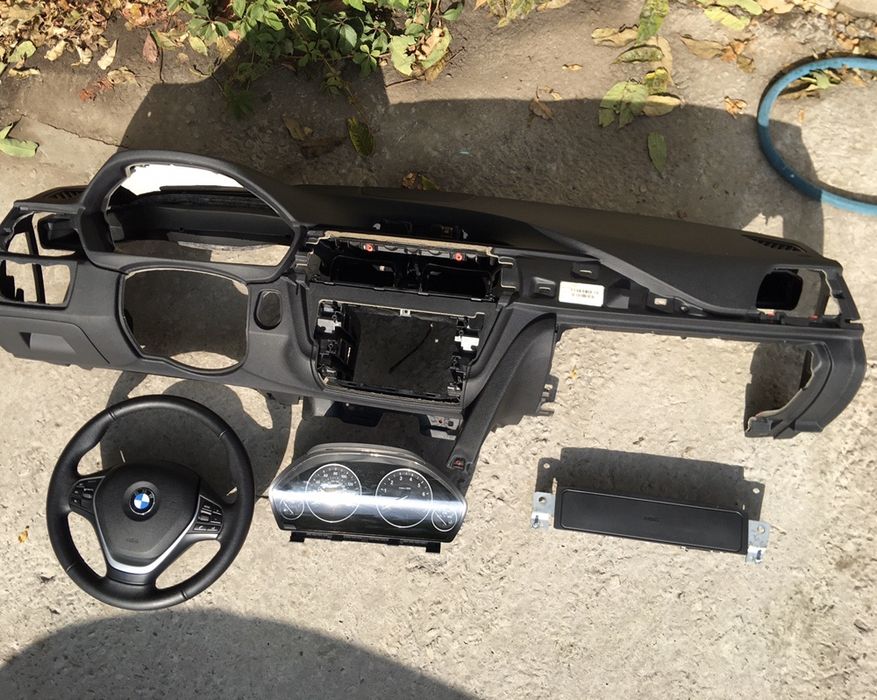 Подушки безопасности BMW F30 328 2012-2017