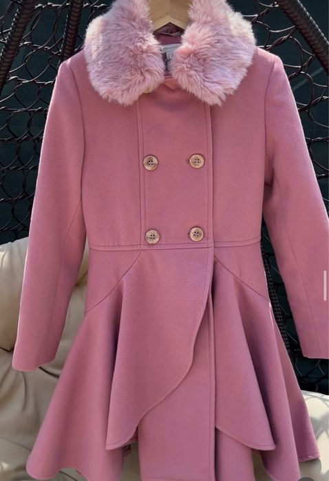 Очень красивое детское пальто