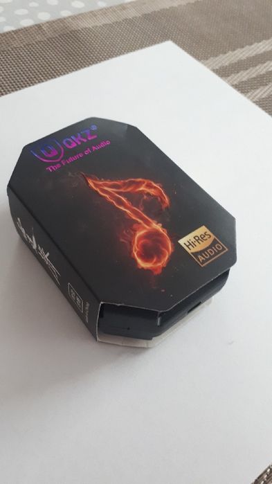 Słuchawki QKZ AK6 z mikrofonem