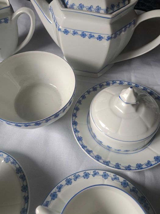 Coimbra Tea Set430935142837800961