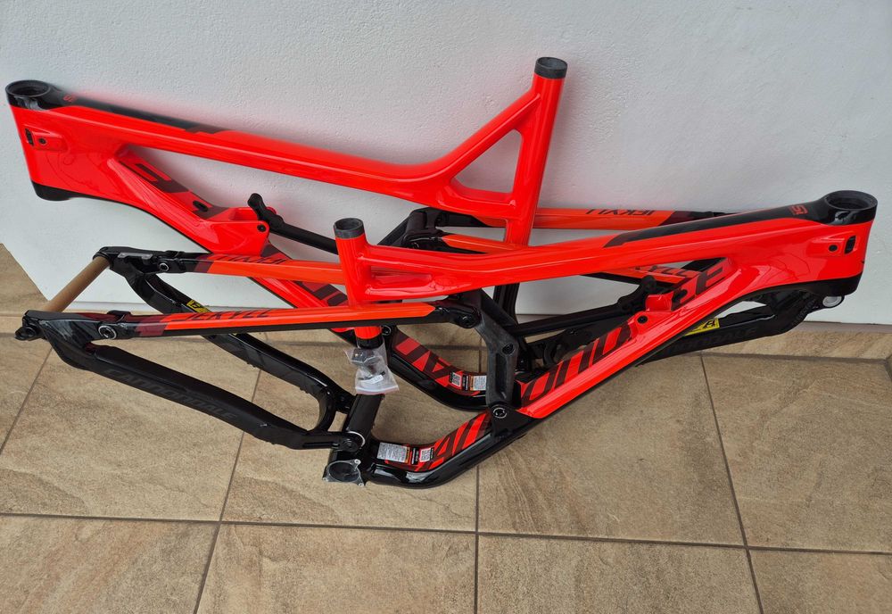 Rama full Cannondale Jekyll enduro carbon koła 27,5