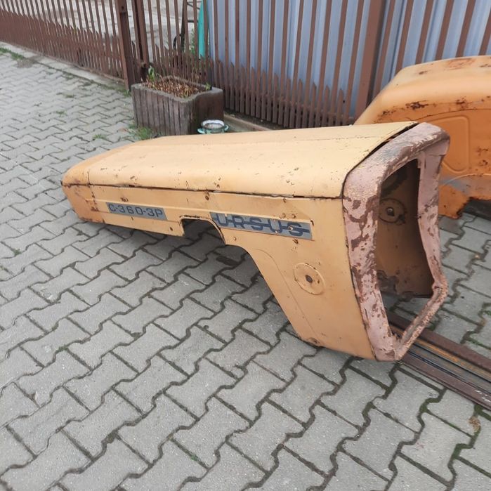 Ursus C-360 oryginalne błotniki tył i maska