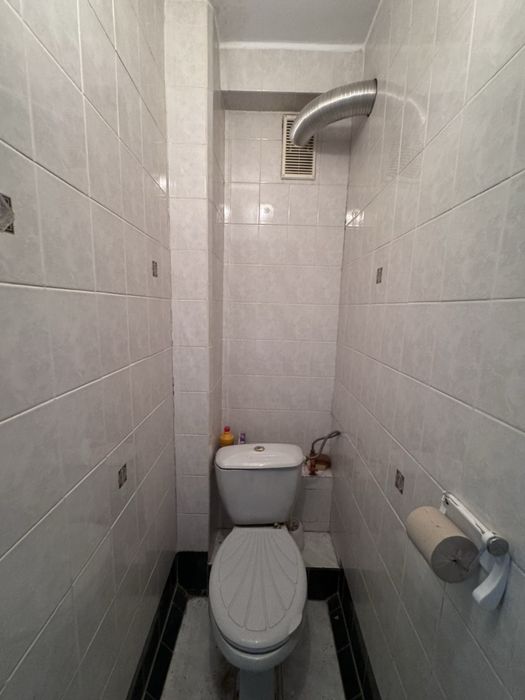 Продаётся 2 ком.кв.ул. Запорожская в Александровском районе!