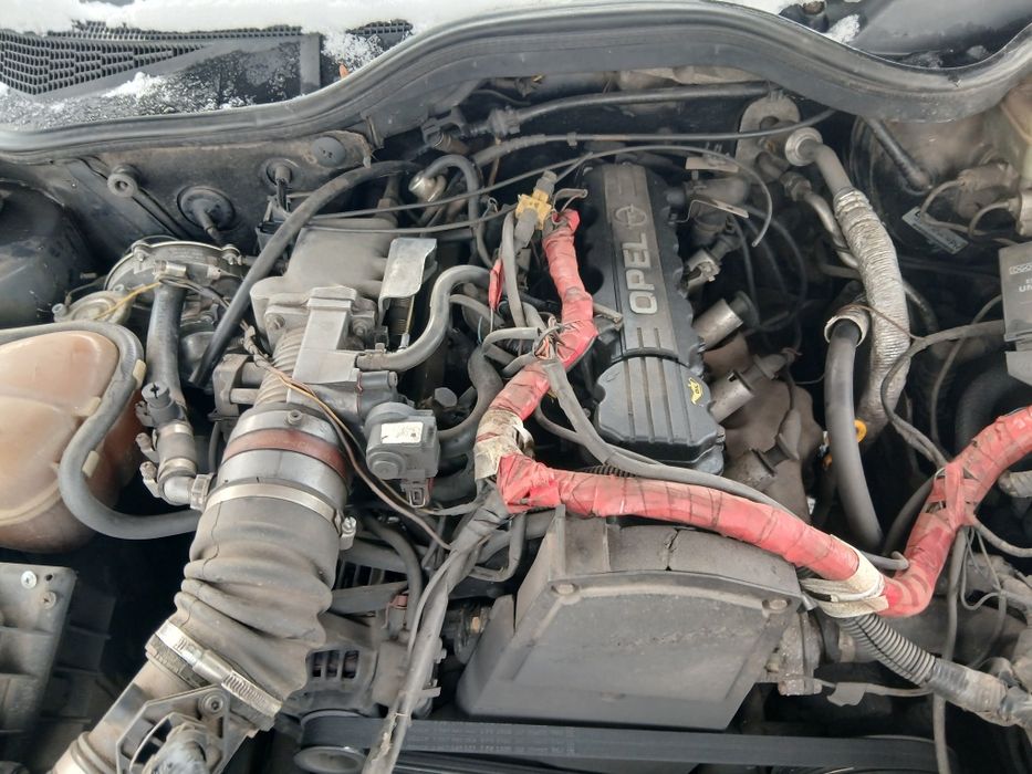 Мотор 2 0 газ бензин  Опель  Омега В