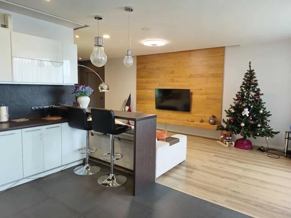 Продам 3 к. квартиру 110 кв.м. ЖК Едем, вул. Чубинського м. Бровари DM